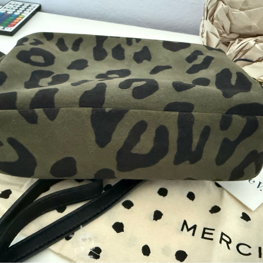Clare V Midi Sac Army Pablo Cat Suede w/Mini Stripes - BNWT and dust bag. - Picture 5 of 10